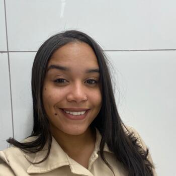 Babysitter Montes Claros: Andressa