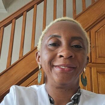 Baby-sitter La Louvière: Nadège