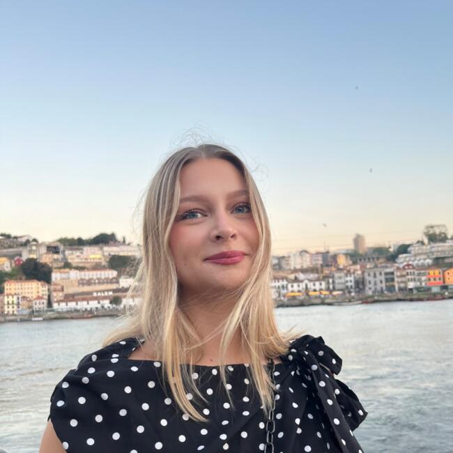 Babysitter in Ixelles-Elsene: Lise