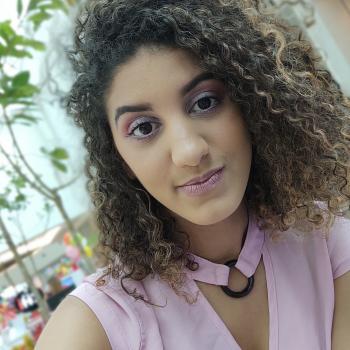 Babá Diadema: Ariane