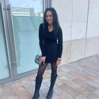 Babysitter di London: Chanelle