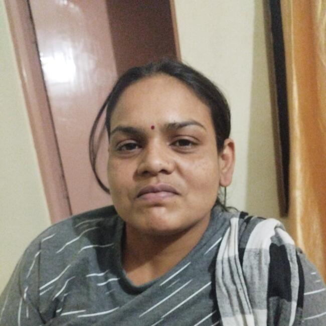 Babysitter in Nagpur: Roshni