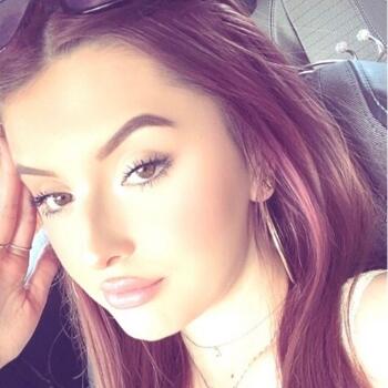 Babysitter Lésigny: Lea