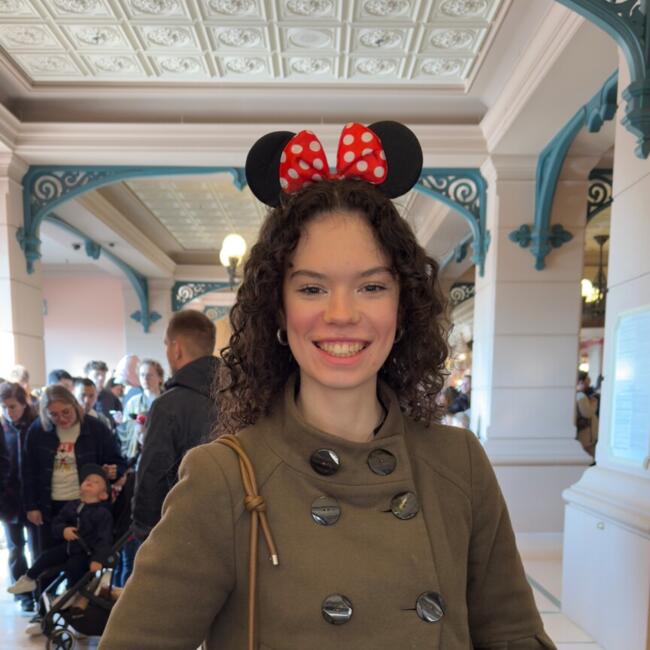 Babysitter in Golbey: Leeloo