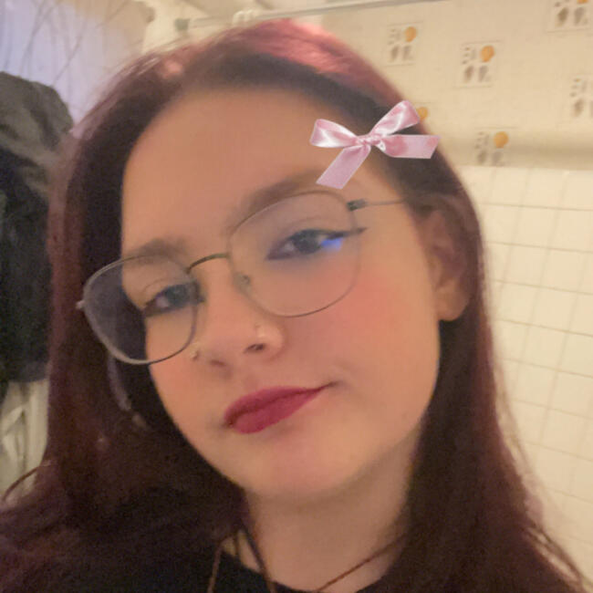 Babysitter in Prémesques: Léony