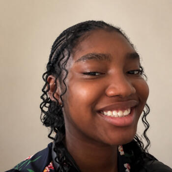 Babysitter in London: Oluwadarasimi