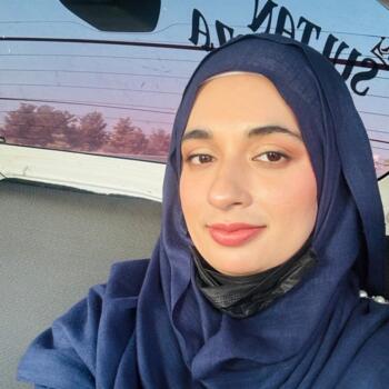 Babysitter in Huddersfield: Aysha