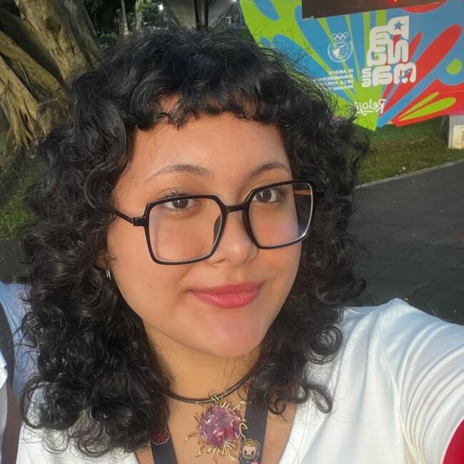 Babysitter in Panama City: Karla