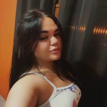 Babá em Blumenau: Vitoria