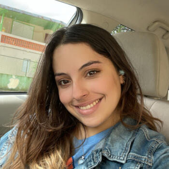 Babysitter in Vega Alta: Leila
