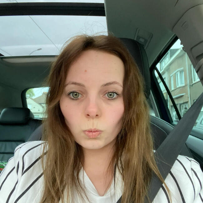 Babysitter in Zottegem: Hanne