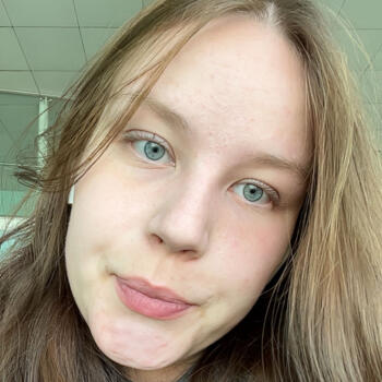 Babysitter in Jyväskylä: Nella