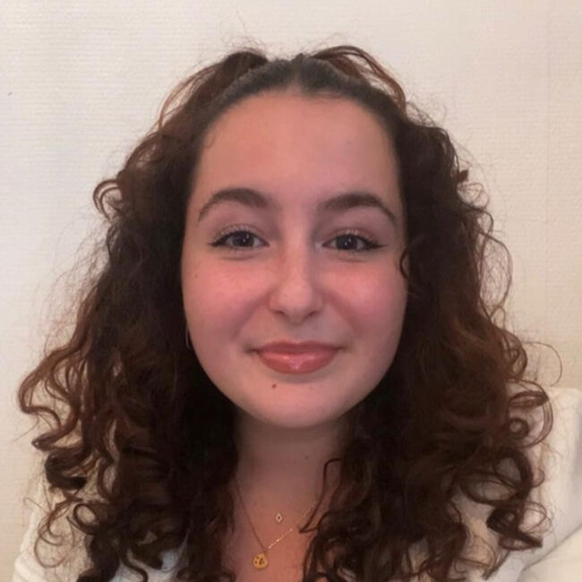 Babysitter in Strasbourg: Lalie