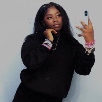 Babysitter in Eastvale: Amyla