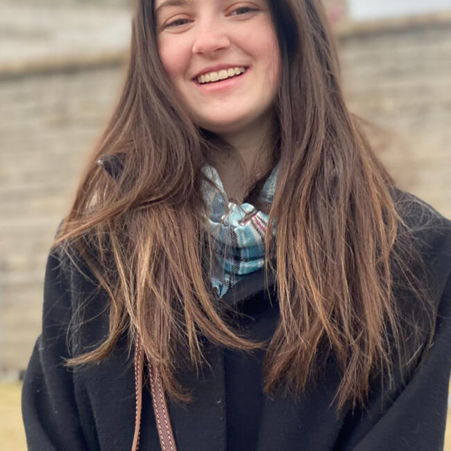 Babysitter in Melbourne: Bennet