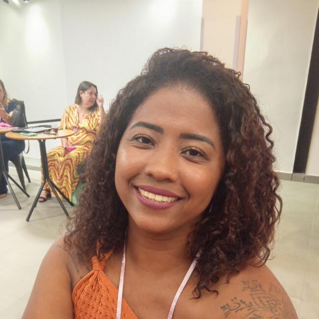 Babá em Belford Roxo: Adrielle