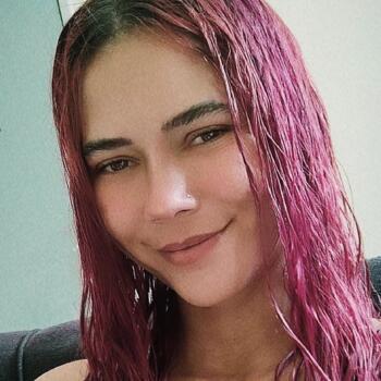 Babá Camaçari: Marcelle