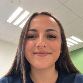 Babysitter in Toulouse: Maeva