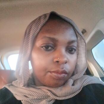 Babysitter Mombasa: Mwanaid