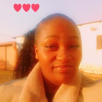 Babysitter Emalahleni: Prudence