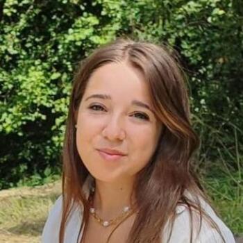 Baby-sitter in Leiria: Lara