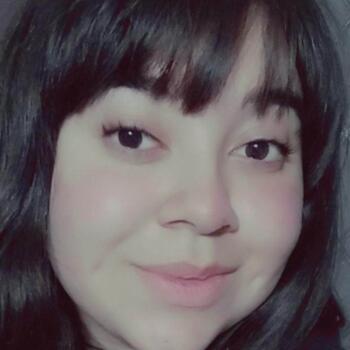 伊基克的保母: Javiera