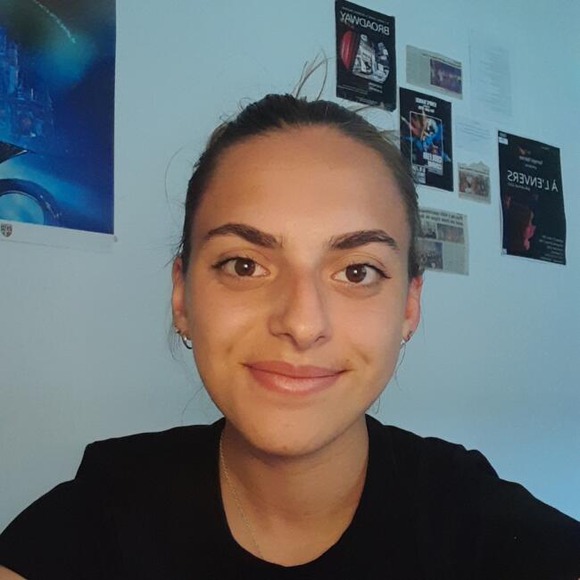 Baby-sitter in Saint-Martin-d'Hères: Clémentine
