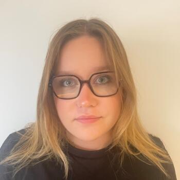 Babysitter in Caen: Sasha