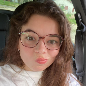 Babysitter in Montauban: Julie