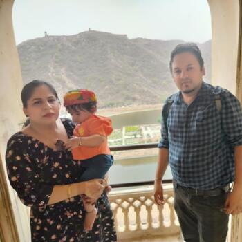 Babysitting job in Mumbai: babysitting job Surbhi