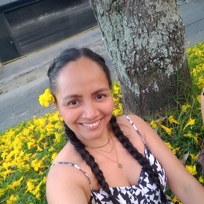 Babysitter in Armenia: Leidy Johana
