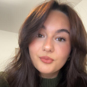 Babysitter in Le Ban Saint-Martin: Nina