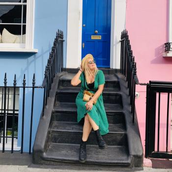 Babysitter in London: Maddie
