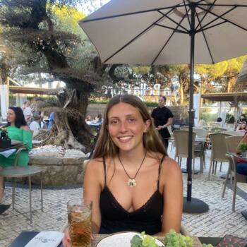 Babysitter in London: Lena