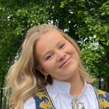 Babysitter in Kristiansand: Henriette