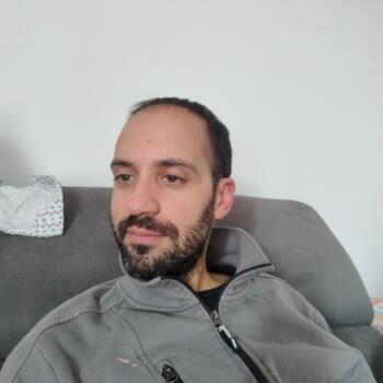 Lavoro per babysitter a Lurago Marinone: lavoro per babysitter Luca