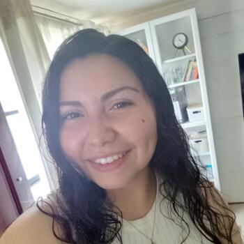 Babysitting job in Puente Alto: babysitting job Elena