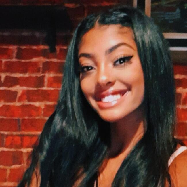 Babysitter in Teresópolis: Victória