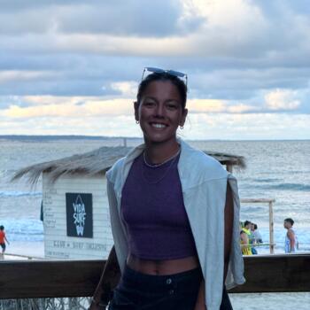 Babysitter in El Tesoro: Consu