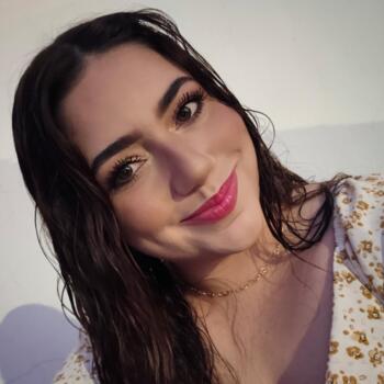 Babysitter Avaré: Isadora