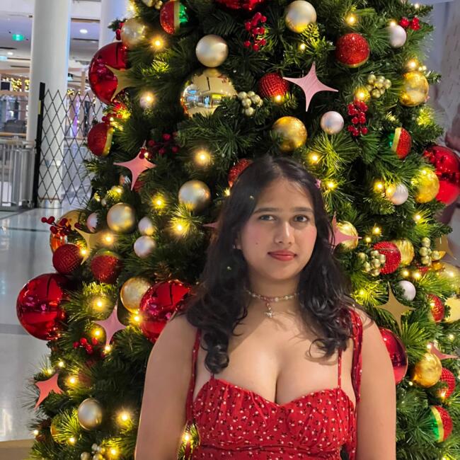 Babysitter in Sydney: Amisha