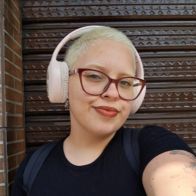 Babysitter in Diadema: Julia