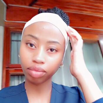 Babysitter Roodepoort: Olerato
