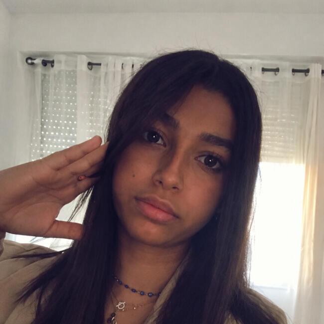 Baby-sitter à Saint-Brieuc: Nicole