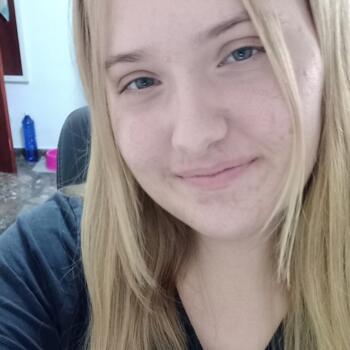 Nanny in Fuengirola: Viivi