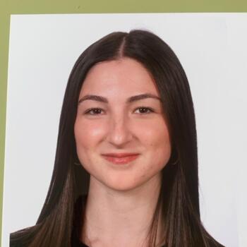 Canguro en Crevillente: Irene Murcia Hernando