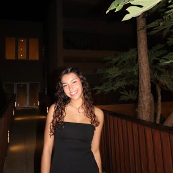 Babysitter em Almada: Leonor