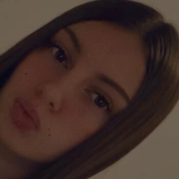 Babysitter La Bassée: Louna