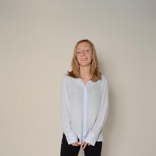 Babysitter in Saint-Cloud: Mathilde