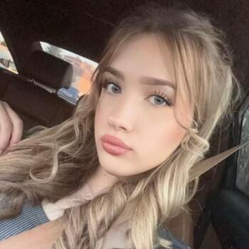 Niñera en Burgas: Моника